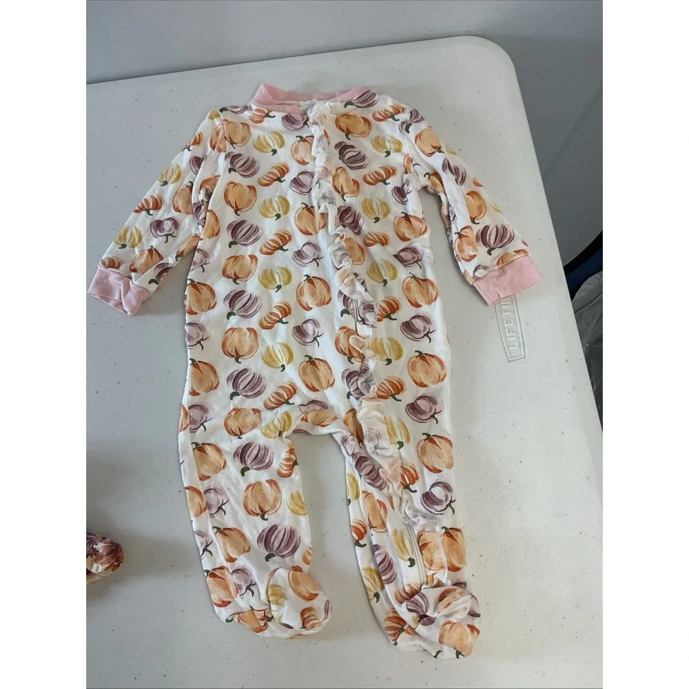 Lot‎ of 5 Pieces Milkberry 0-3, 6-9 ruffle zippy footed,  bamboo Girls
